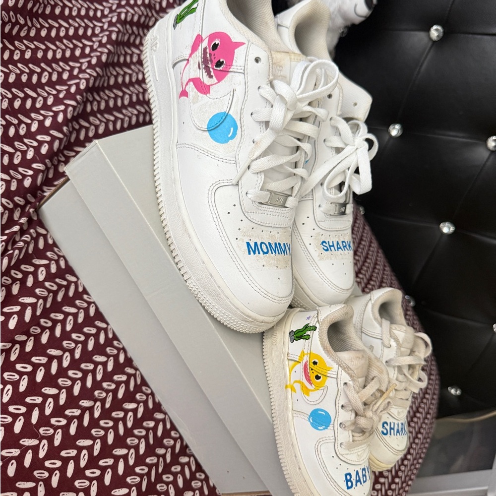 Baby and mommy shark custom sir forces set